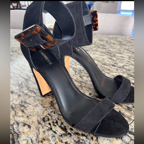 Express Shoes - Express Black Heels With Tortoise Ankle Buckle Size 10